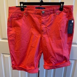 Bermuda Shorts. Size 14p, NWT, beautiful coral color. Smoke Free Home